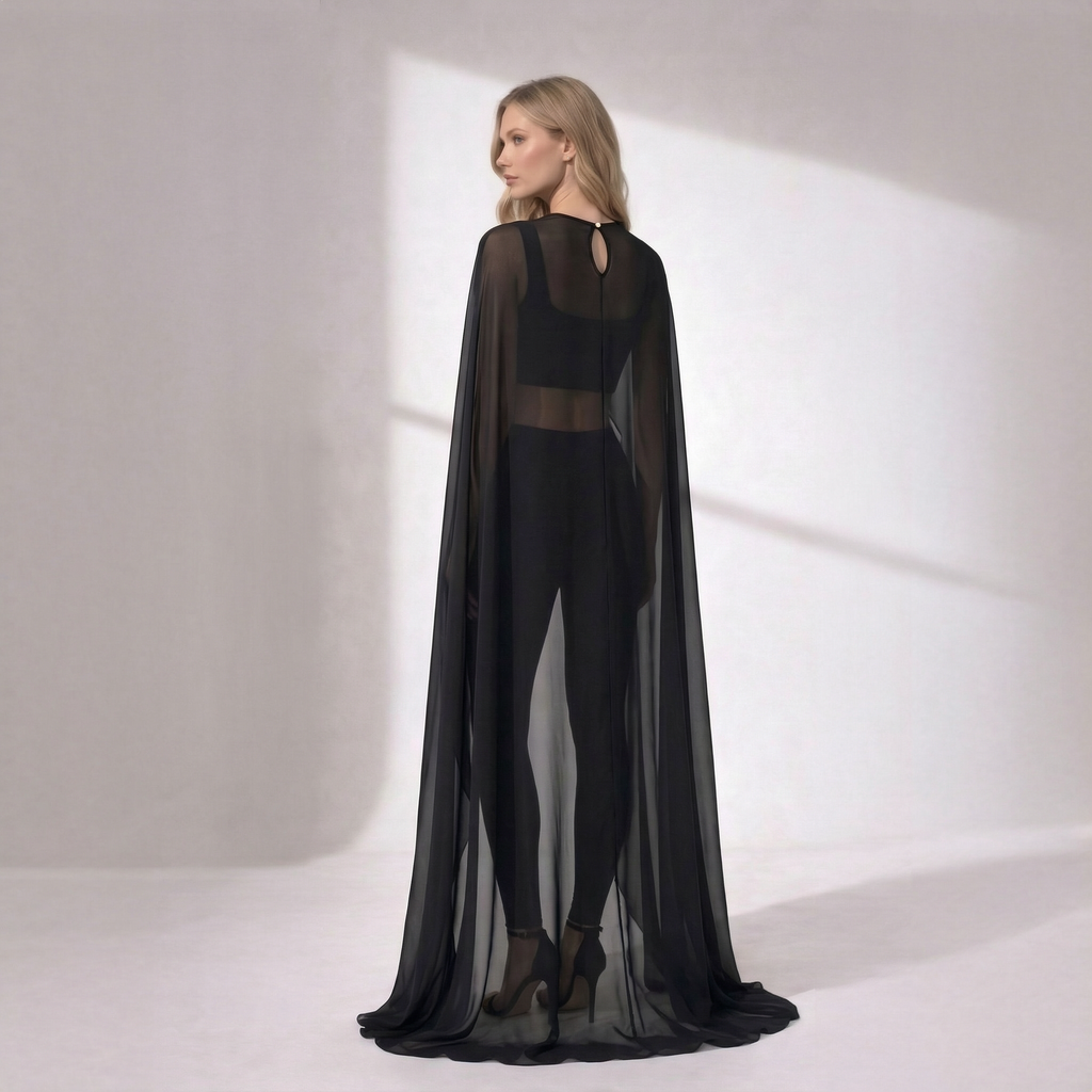 Capă Lungă din Voal Negru – Eleganță, Versatilitate și Design Sofisticat