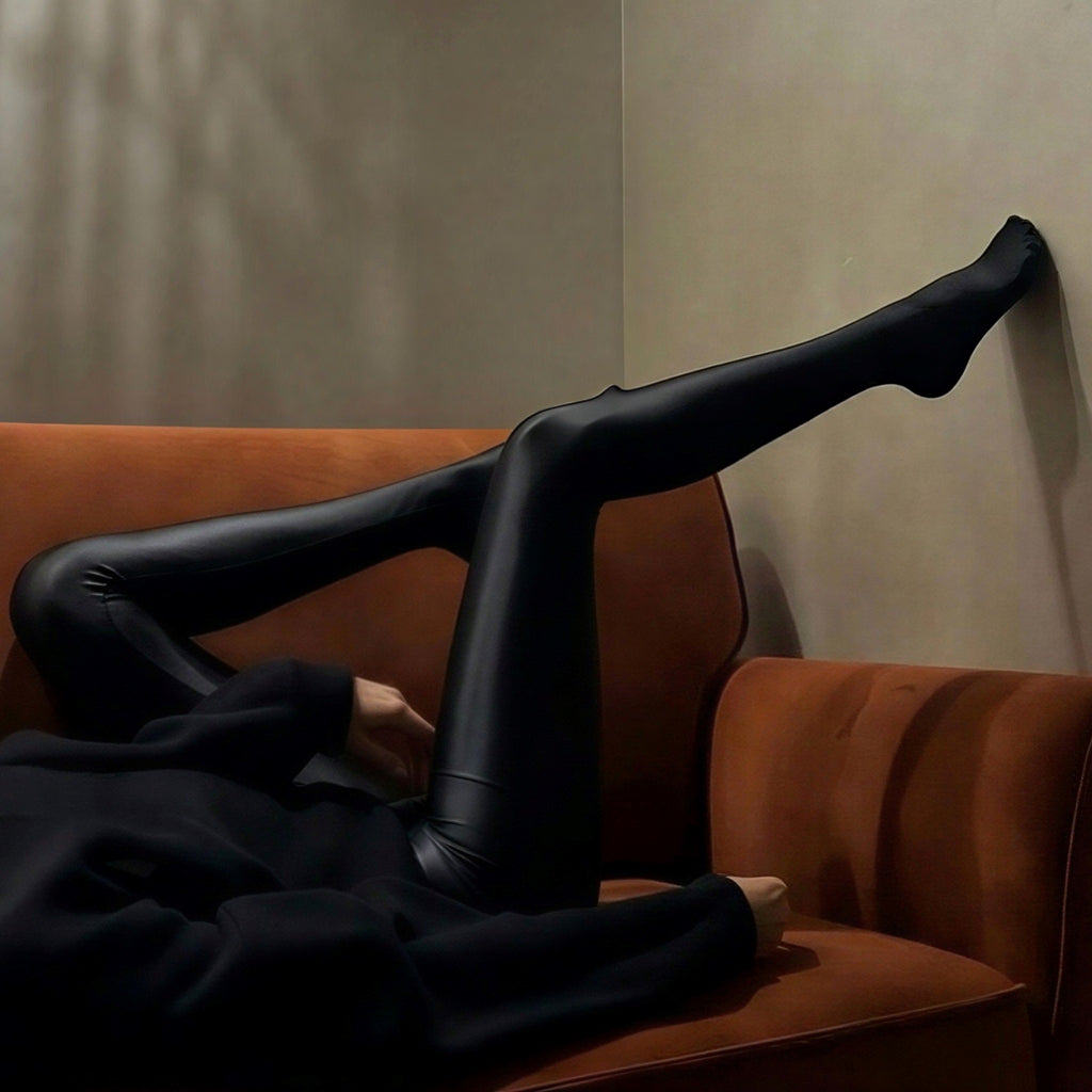 Ținută elegantă cu colanți tip dress negri sidefat Foxy Luxury - fabricați în România