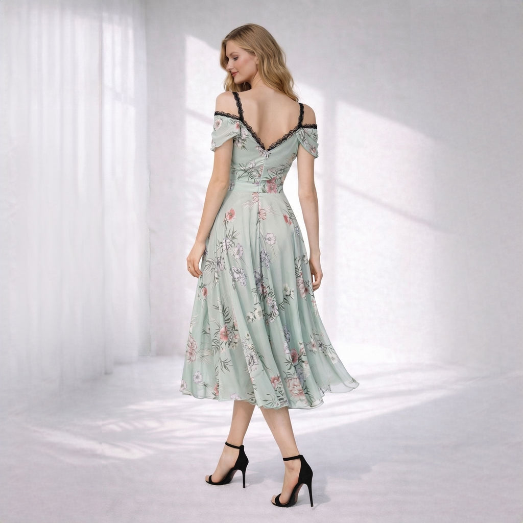 Rochie midi din șifon imprimat cu inserții din dantelă – eleganță versatilă pentru orice ocazie