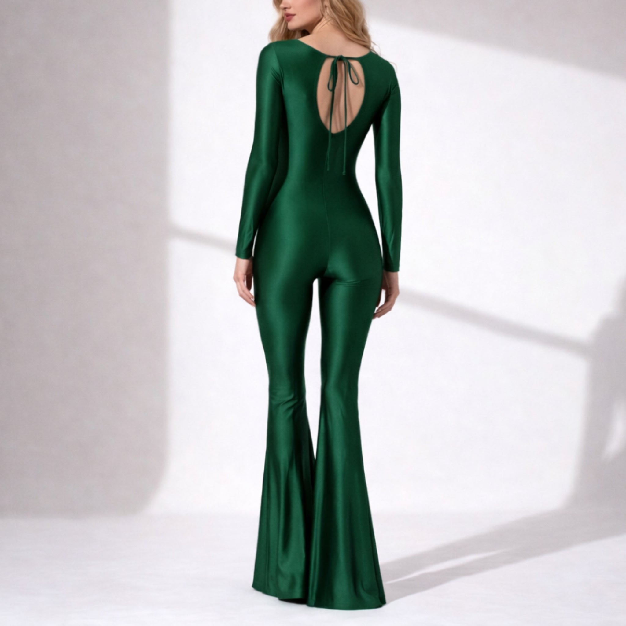 Salopeta verde cu efect modelator din lycra cu pantaloni evazati